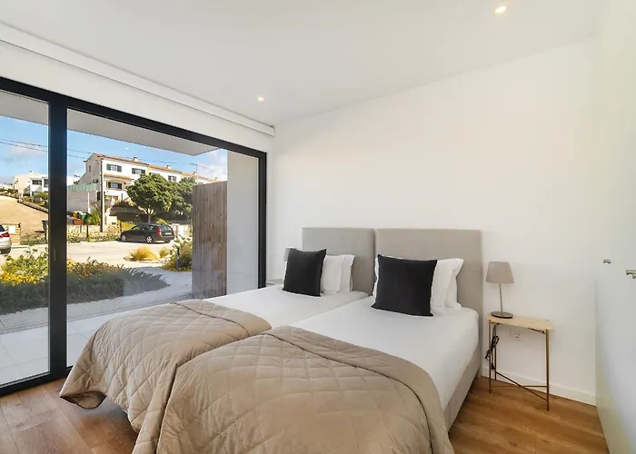Whome Surf & Relax Coastal In Ericeira Daire Santo Isidoro