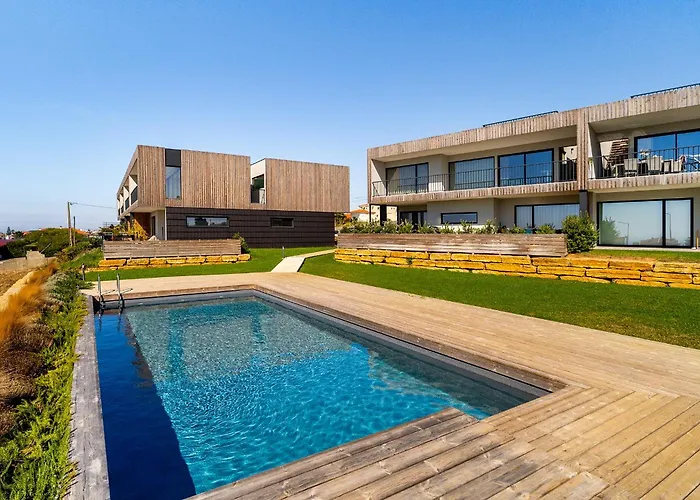 Whome Surf & Relax Coastal In Ericeira Daire Santo Isidoro