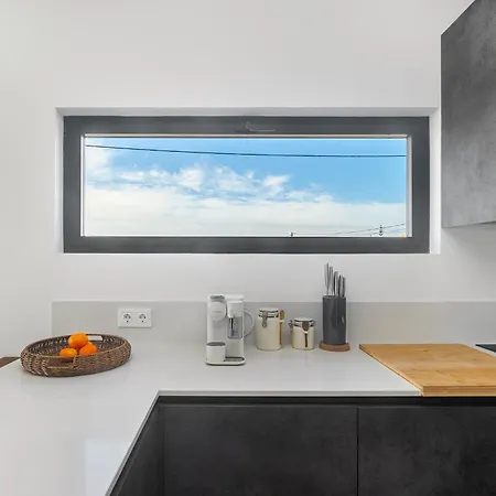 Whome Surf & Relax Coastal In Ericeira Apartment