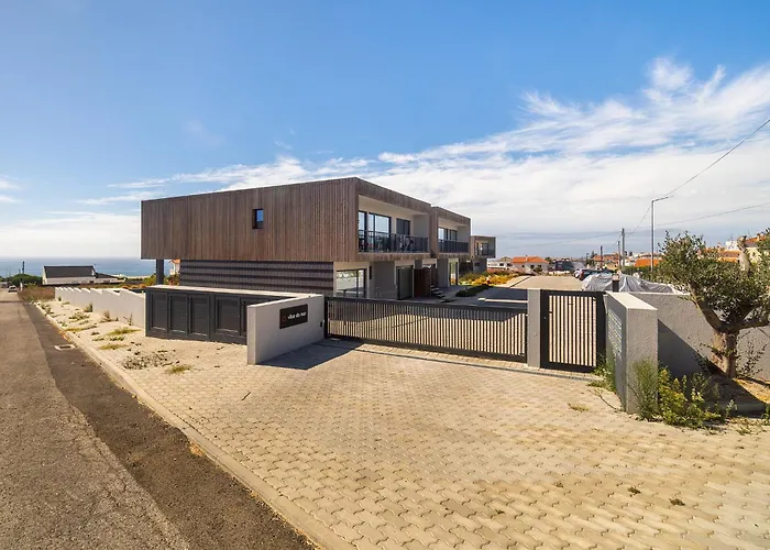 Whome Surf & Relax Coastal In Ericeira